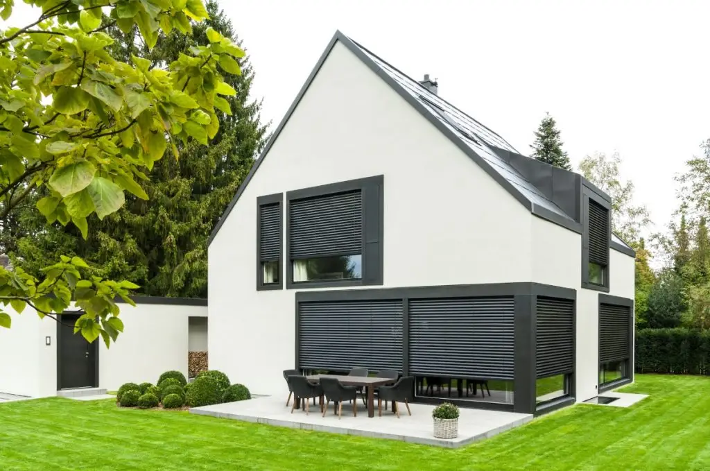 Referenzfoto von Raffstoren